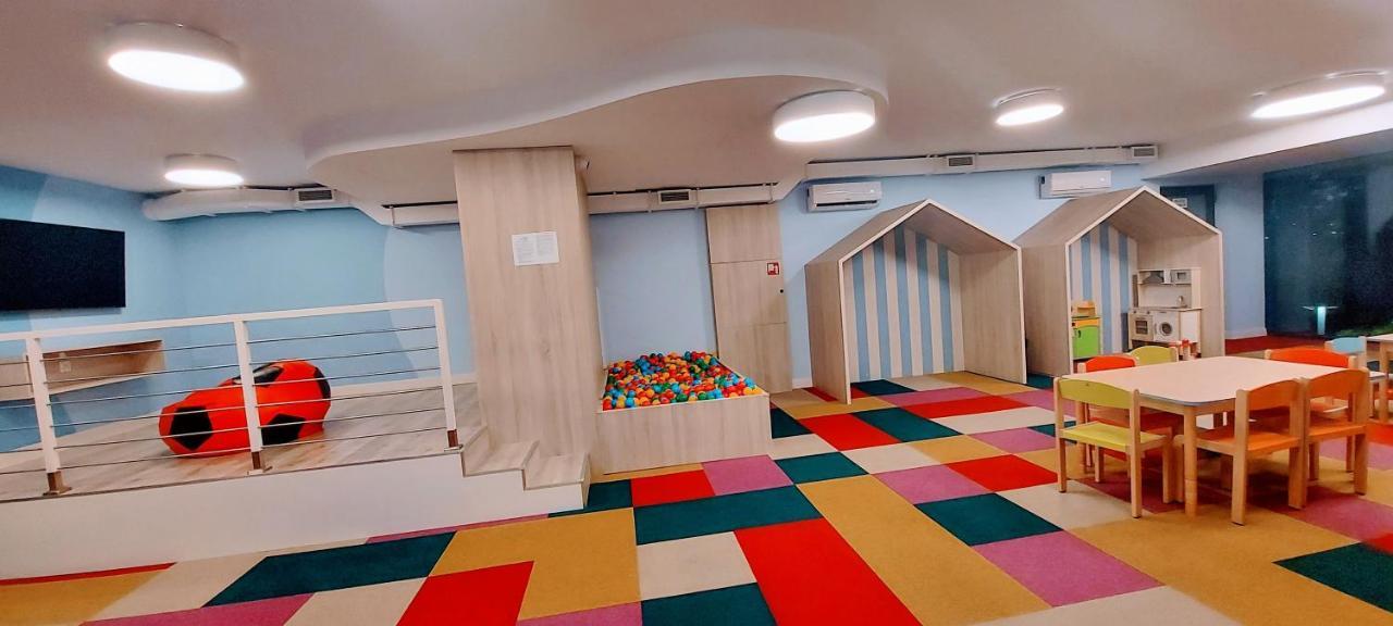 Nowa Letnica Apartments With Sauna & Gym & Kids Play In Gdansk By Noclegi Renters エクステリア 写真